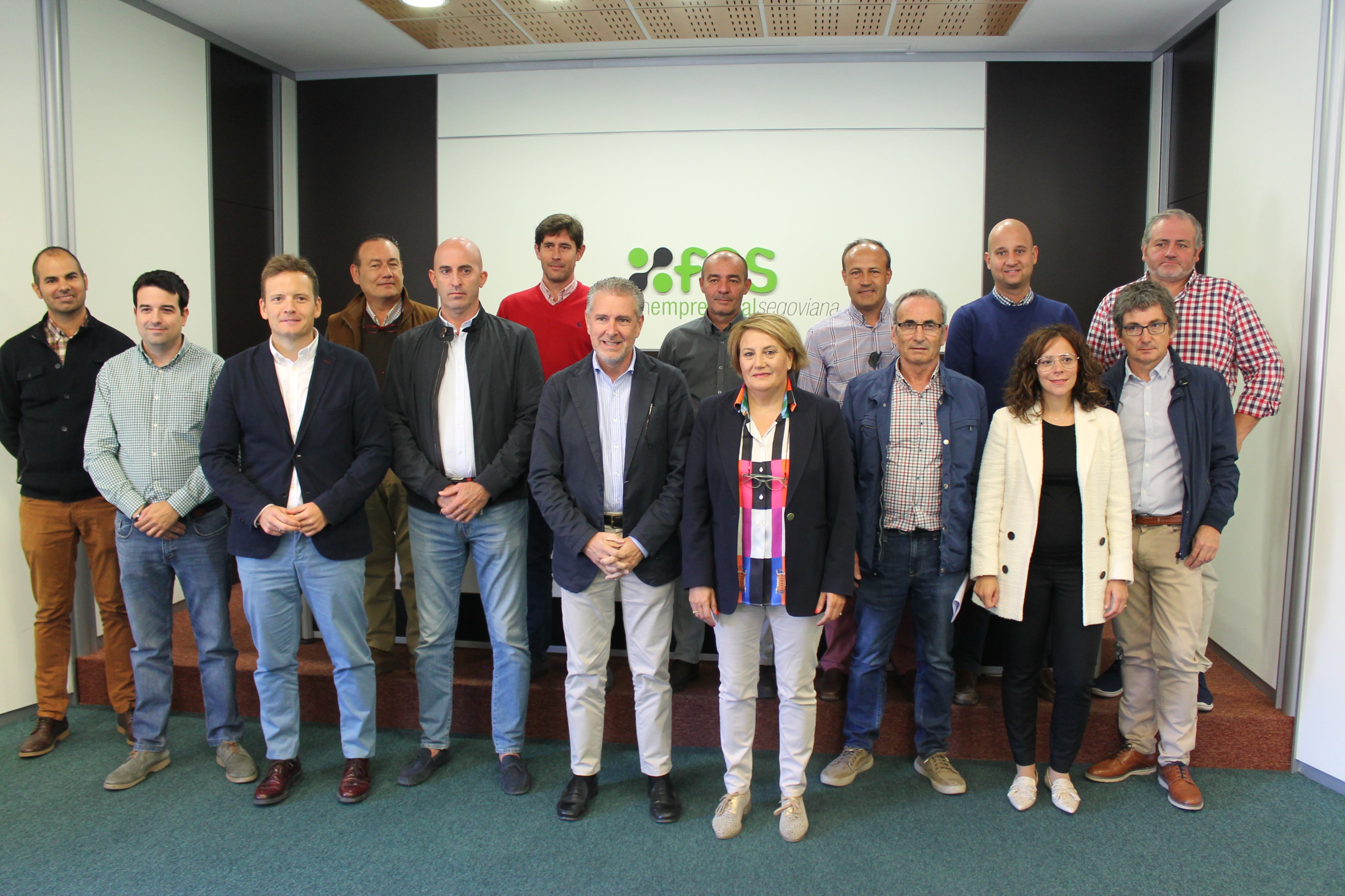 Segovia es la 3ª provincia productora de porcino con 750 granjas y 3.000 puestos de trabajo directos Segovia es la 3ª provincia productora de porcino con 750 granjas y 3.000 puestos de trabajo directos