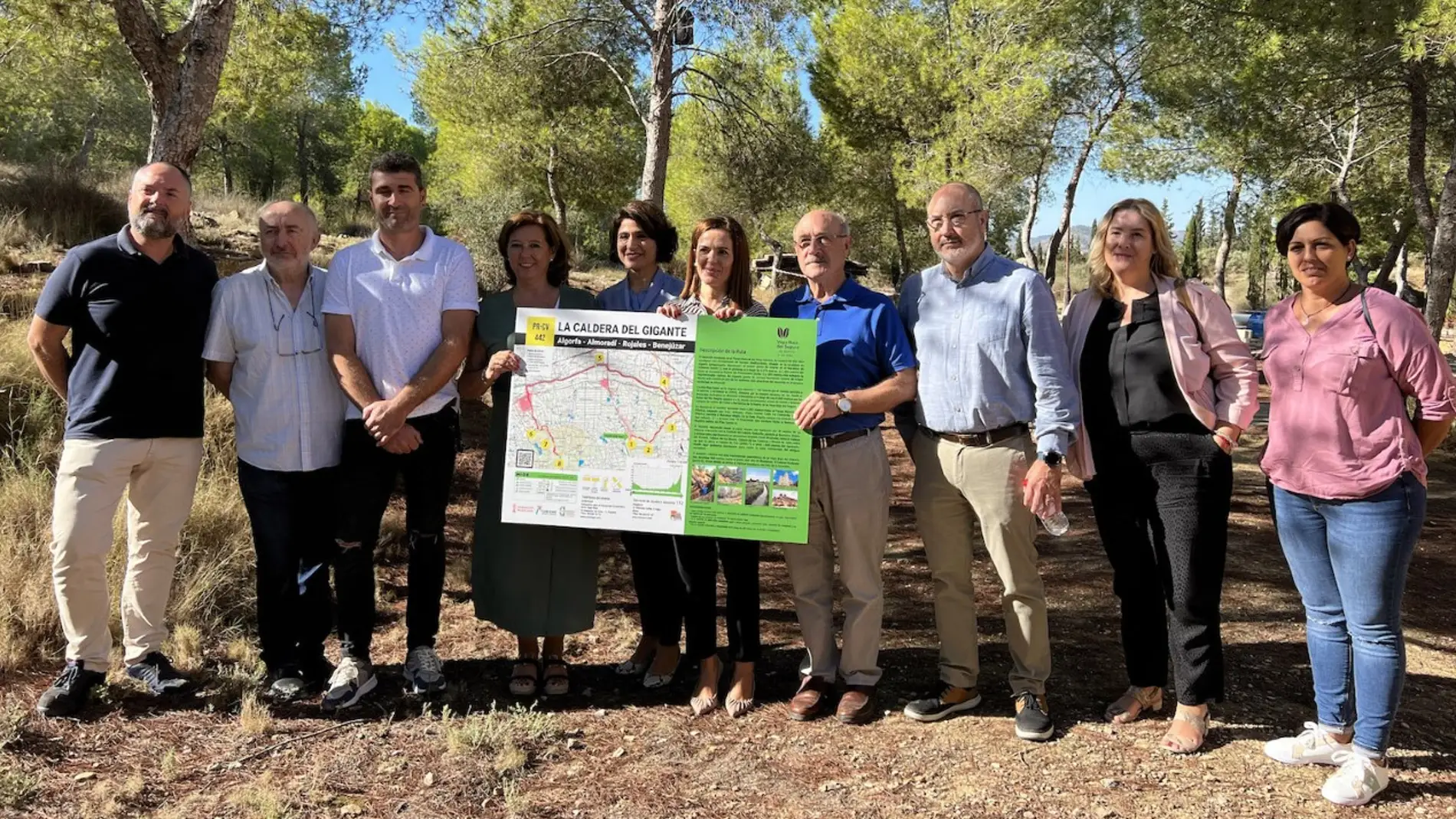 Convega promueve el turismo de la comarca con la ruta de senderismo “La Caldera del Gigante” 