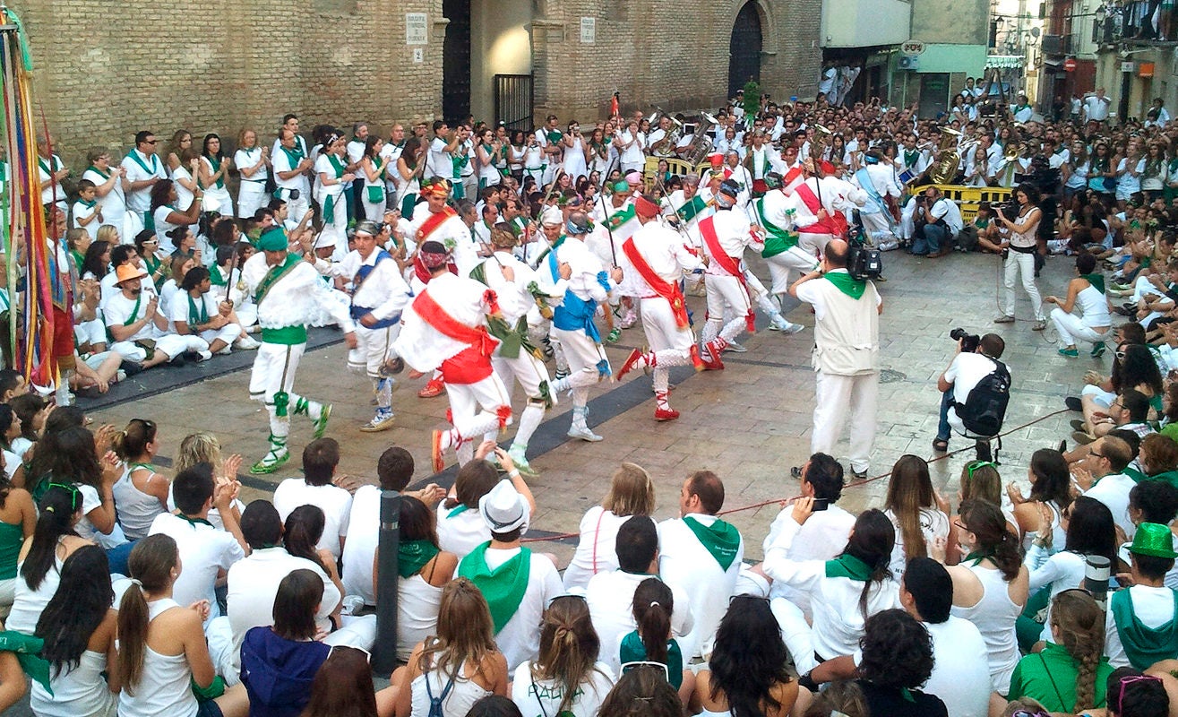 Ibón Cejalvo, primera danzante en la historia de Huesca Ibón Cejalvo, primera danzante en la historia de Huesca