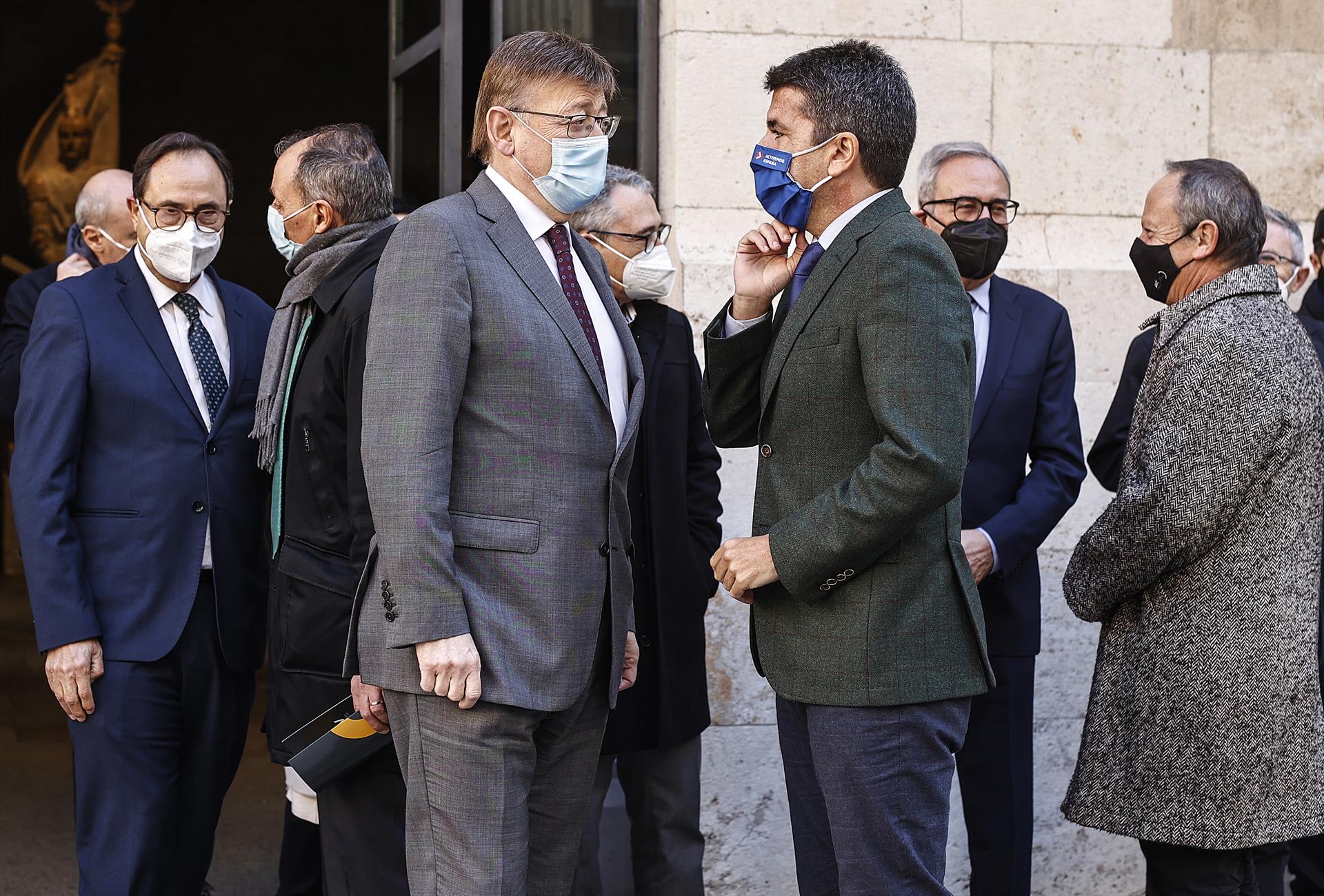 El PP "renuncia" por ahora a su propuesta de reforma fiscal y ofrece a Puig negociar rebajas para rentas bajas El PP "renuncia" por ahora a su propuesta de reforma fiscal y ofrece a Puig negociar rebajas para rentas bajas