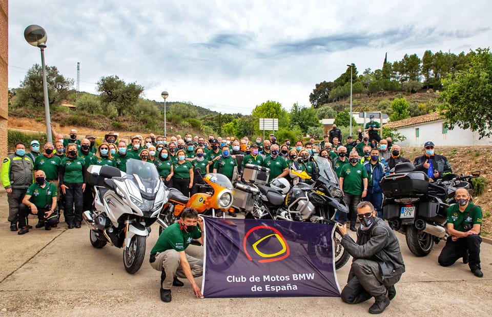Los amantes de las dos ruedas y el motor se dan cita en la provincia oscense Los amantes de las dos ruedas y el motor se dan cita en la provincia oscense