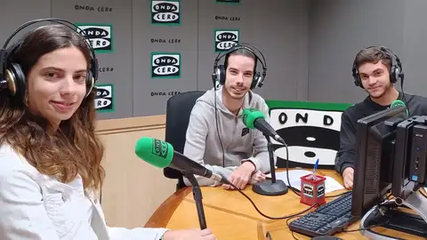 Lucía, David y Enrique, integrantes de 'Piensa diferente' Lucía, David y Enrique, integrantes de 'Piensa diferente'