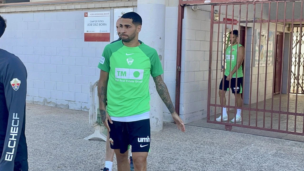 Omar Mascarell, centrocampista del Elche Omar Mascarell, centrocampista del Elche