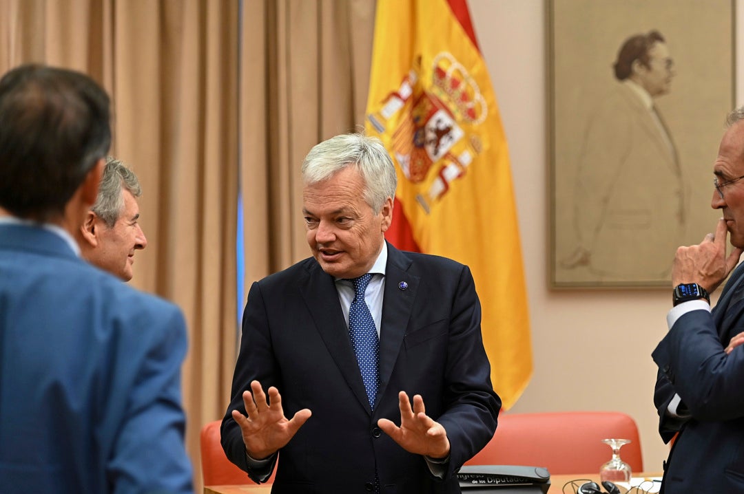 Tertulia: ¿Habrá acuerdo para renovar el CGPJ después de la visita del comisario europeo? Tertulia: ¿Habrá acuerdo para renovar el CGPJ después de la visita del comisario europeo?