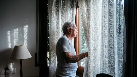 Aumenta la soledad no deseada tras la pandemia: "Una de cada diez personas no tiene a quien acudir ante un problema" Aumenta la soledad no deseada tras la pandemia: "Una de cada diez personas no tiene a quien acudir ante un problema"