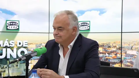 Esteban González Pons, vicesecretario institucional del PP y eurodiputado, durante su entrevista en 'Más de uno' Esteban González Pons, vicesecretario institucional del PP y eurodiputado
