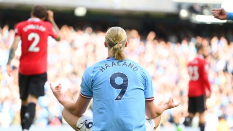 Haaland pulveriza los r&eacute;cords de la Premier League: tres 'hat-trick' en ocho partidos