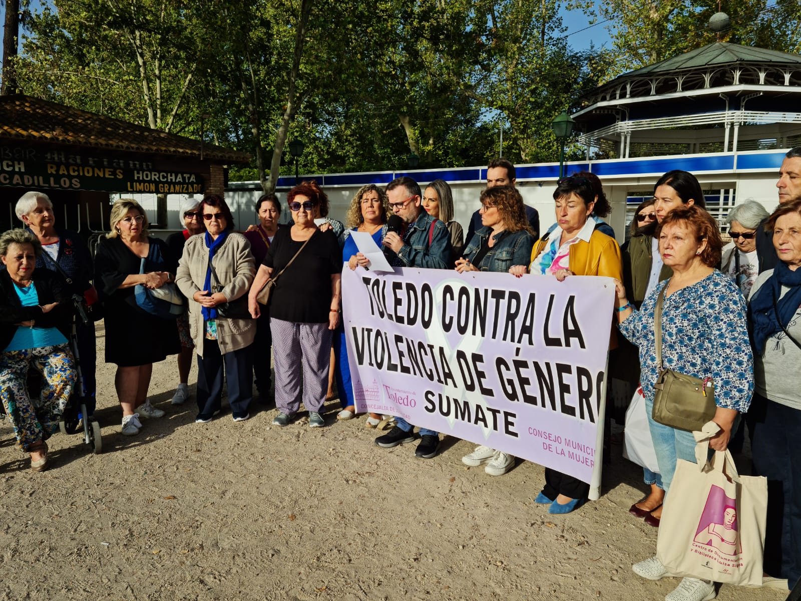 Toledo reclama al Gobierno de España legislación para acabar con la explotación sexual Toledo reclama al Gobierno de España legislación para acabar con la explotación sexual