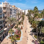 Fotografía de la avenida de España, en Estepona Fotografía de la avenida de España, en Estepona