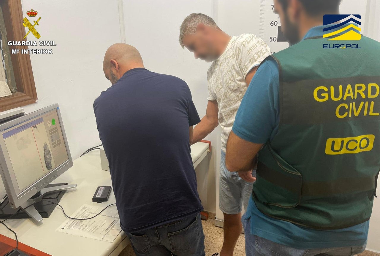 La Guardia Civil localiza en Alicante a un narcotraficante incluido en la lista EU Most Wanted de EUROPOL La Guardia Civil localiza en Alicante a un narcotraficante incluido en la lista EU Most Wanted de EUROPOL