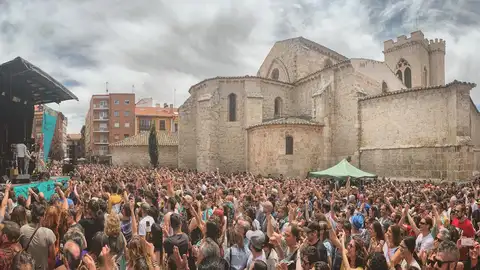 Palencia Sonora concierto Plaza de San Miguel .