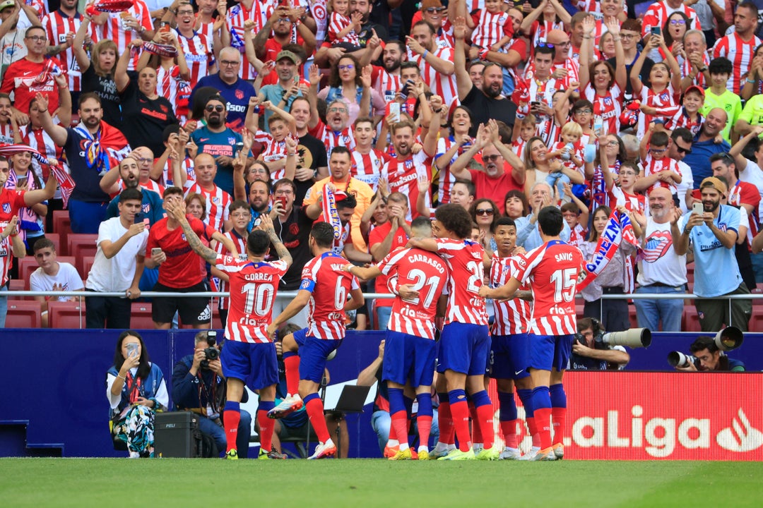 Dos 'correazos' dan la victoria al Atlético ante el Girona Dos 'correazos' dan la victoria al Atlético ante el Girona