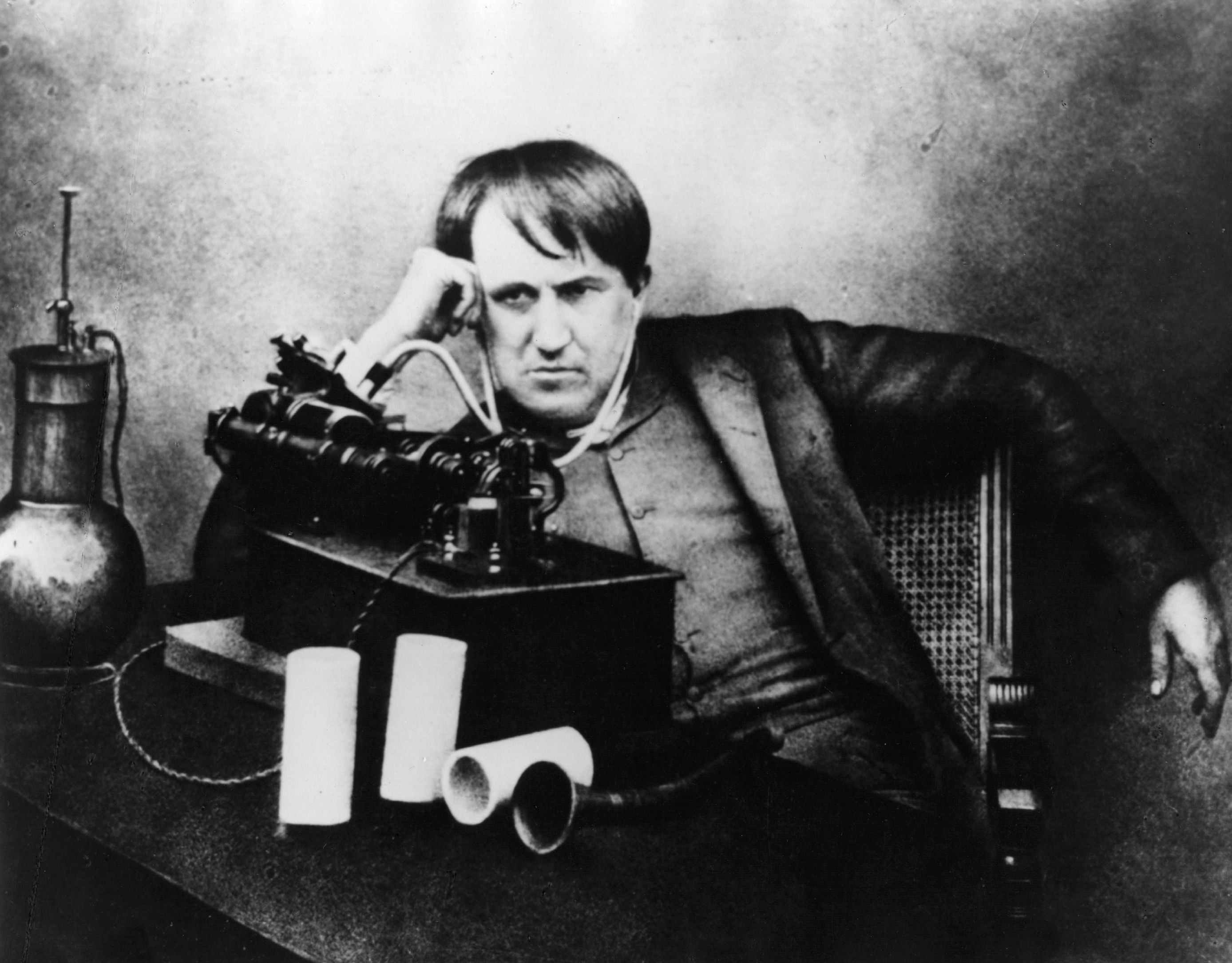 Sin Límites: El enigma Edison Sin Límites: El enigma Edison