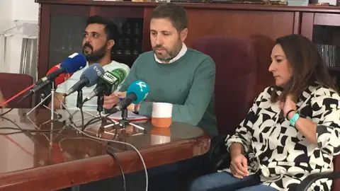 Condena unánime ante el ataque sufrido por el alcalde de Salvatierra de los Barros Condena unánime ante el ataque sufrido por el alcalde de Salvatierra de los Barros