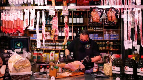 Imagen de archivo de un cortador de jam&oacute;n ib&eacute;rico