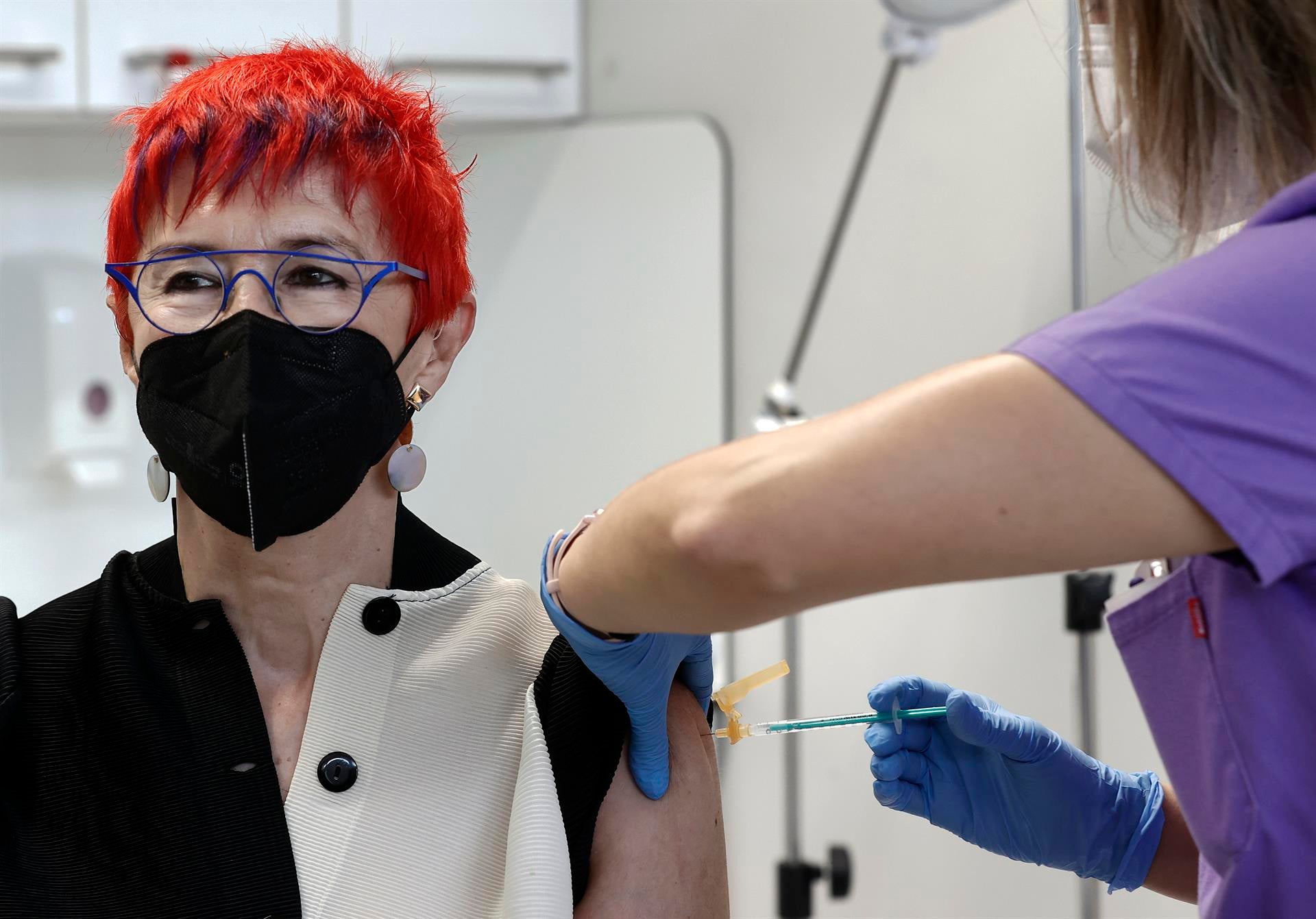 Abierta la vacunación contra la gripe y covid para mayores de 60 años Abierta la vacunación contra la gripe y covid para mayores de 60 años