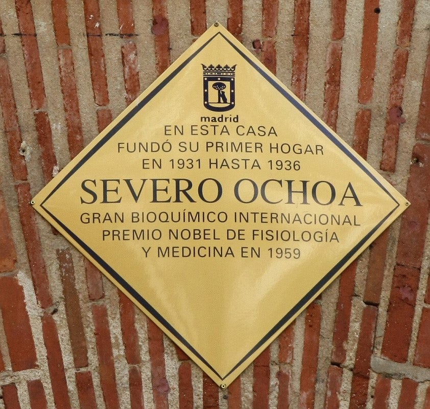 Crónicas de un villano: Severo Ochoa Crónicas de un villano: Severo Ochoa