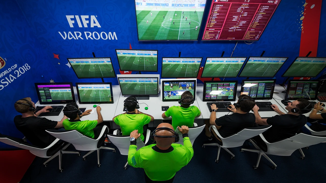 Así será la nueva tecnología VAR que se inaugurará en el Mundial