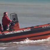 Rescatadas dos personas a bordo de una embarcación a la deriva frente a la costa de Alcossebre