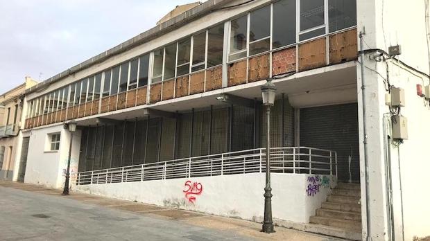 Fallece una persona sin techo a la entrada de la antigua Casa de la Cultura de Ciudad Real Fallece una persona sin techo a la entrada de la antigua Casa de la Cultura de Ciudad Real