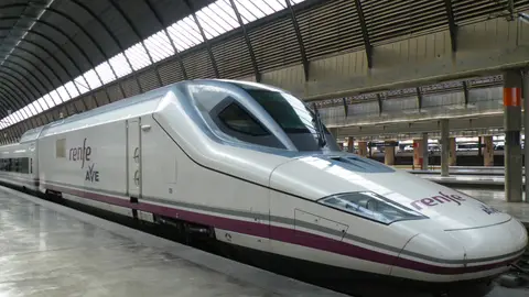 Autorizada la construcción de un nuevo tramo de la línea de alta velocidad Palencia-Santander .