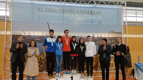 Beatriz Fernández e Anxo Castro, domiñan o Campionato Galego de Media Maratón Beatriz Fernández e Anxo Castro, domiñan o Campionato Galego de Media Maratón