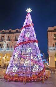 Huesca solo encenderá las luces de bajo consumo en Navidad Huesca solo encenderá las luces de bajo consumo en Navidad