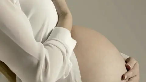 Embarazada en una imagen de archivo Cómo detectar el cáncer de mama durante el embarazo