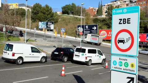 Barcelona vol reduir al 20% els desplaçaments en vehicle privat Barcelona vol reduir al 20% els desplaçaments en vehicle privat