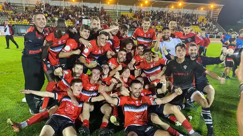 Velarde CF clasifica para la Copa del Rey Velarde CF clasifica para la Copa del Rey