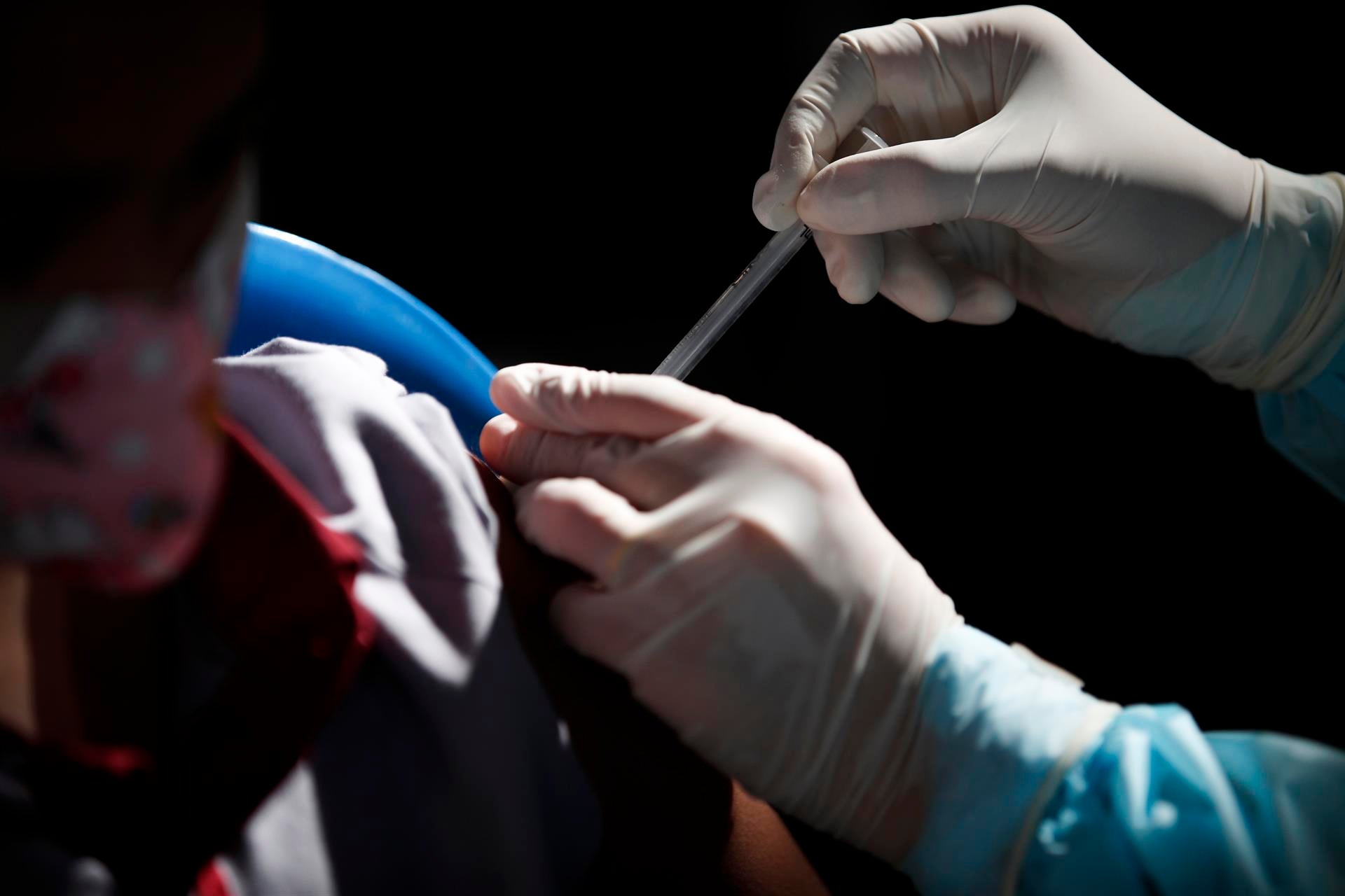¿Puedo ponerme la vacuna de la gripe si estoy resfriado? ¿Puedo ponerme la vacuna de la gripe si estoy resfriado?