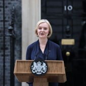 Liz Truss comparece en Downing Street