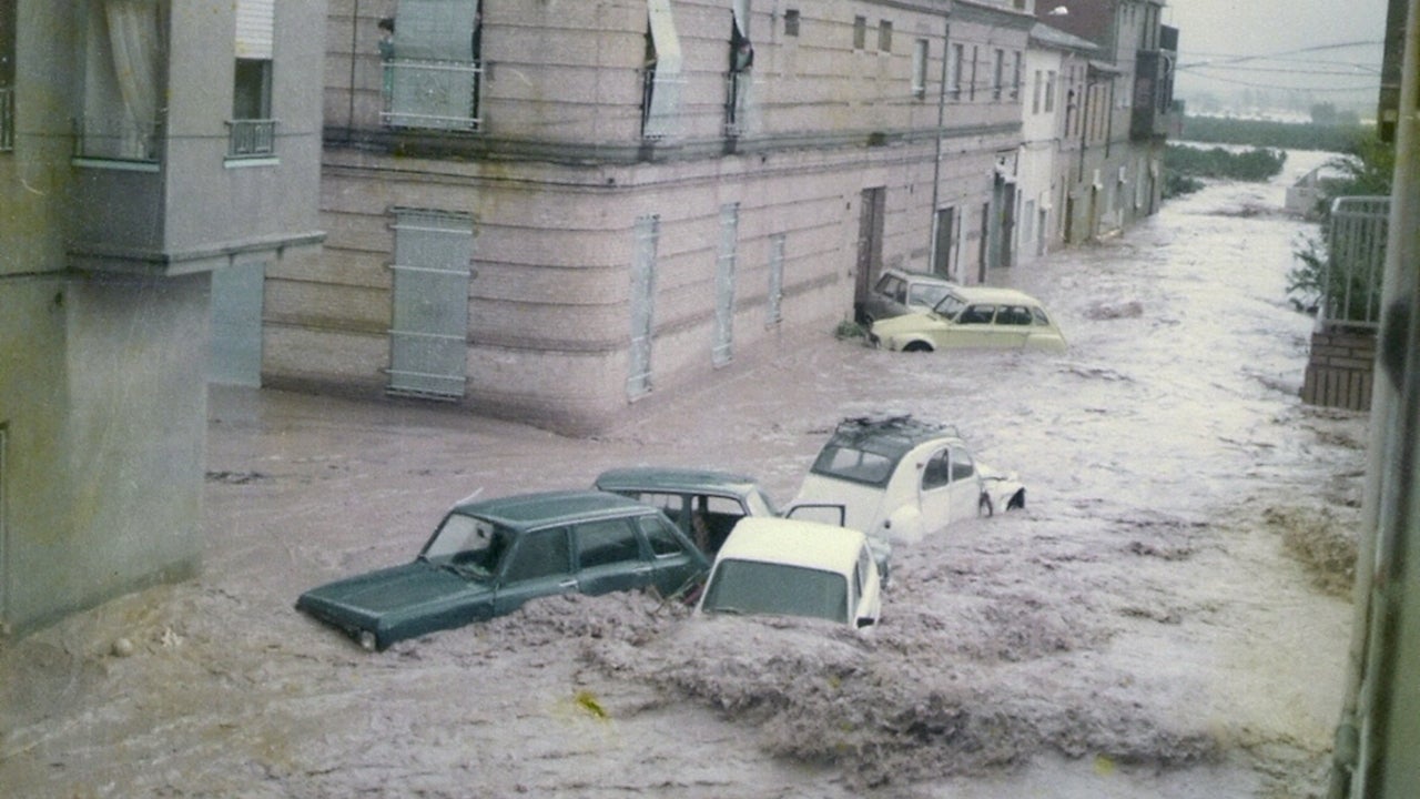 40 años de la 'pantanada' de la presa de Tous: "Estamos aquí arriba y no hay presa" 40 años de la 'pantanada' de la presa de Tous: "Estamos aquí arriba y no hay presa"