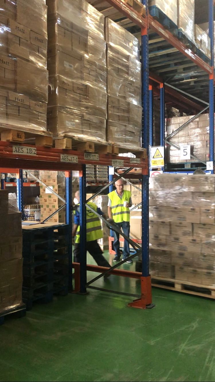 El nuevo método de recogida de alimentos beneficia a los usuarios de Bancosol El nuevo método de recogida de alimentos beneficia a los usuarios de Bancosol