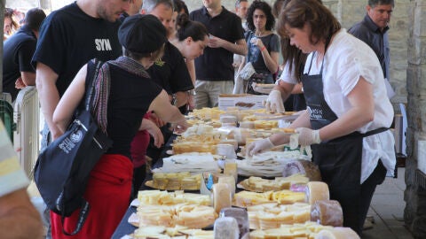 Degustación de queso en Biescas