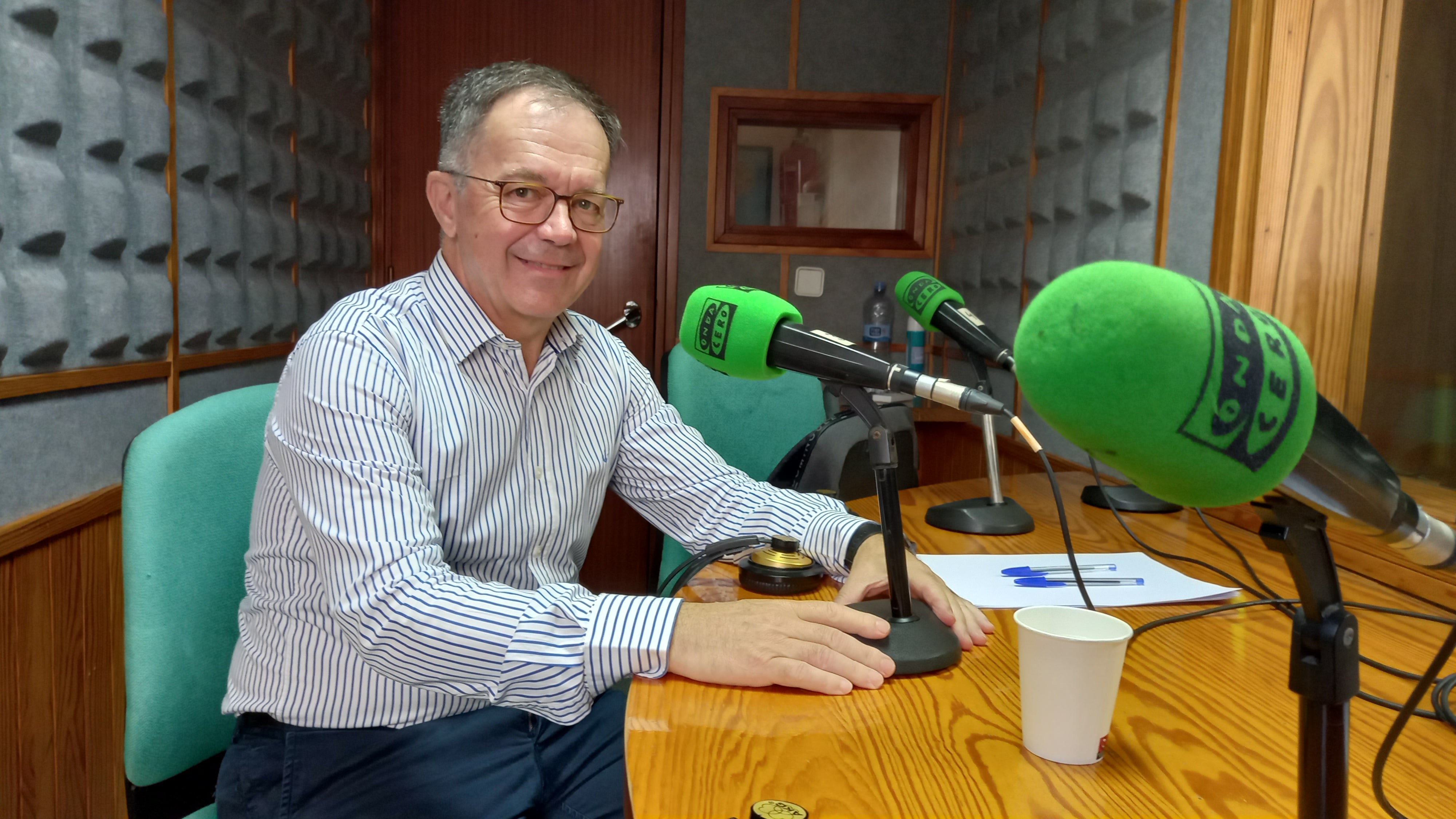 Charlamos con Josep Marí Ribas, 'Agustinet', candidato socialista al Consell d'Eivissa Charlamos con Josep Marí Ribas, 'Agustinet', candidato socialista al Consell d'Eivissa