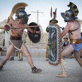 Recreación histórica de la lucha de gladiadores en la antigua Roma 