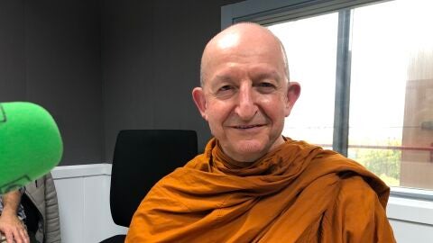 Monje budista Ajahn Amaro