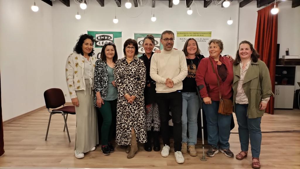 La Brújula de Castilla y León. La Legua con Julio César Izquierdo. Especial Mujer Rural 1 Adri Valladolid Norte La Brújula de Castilla y León. La Legua con Julio César Izquierdo. Especial Mujer Rural 1 Adri Valladolid Norte