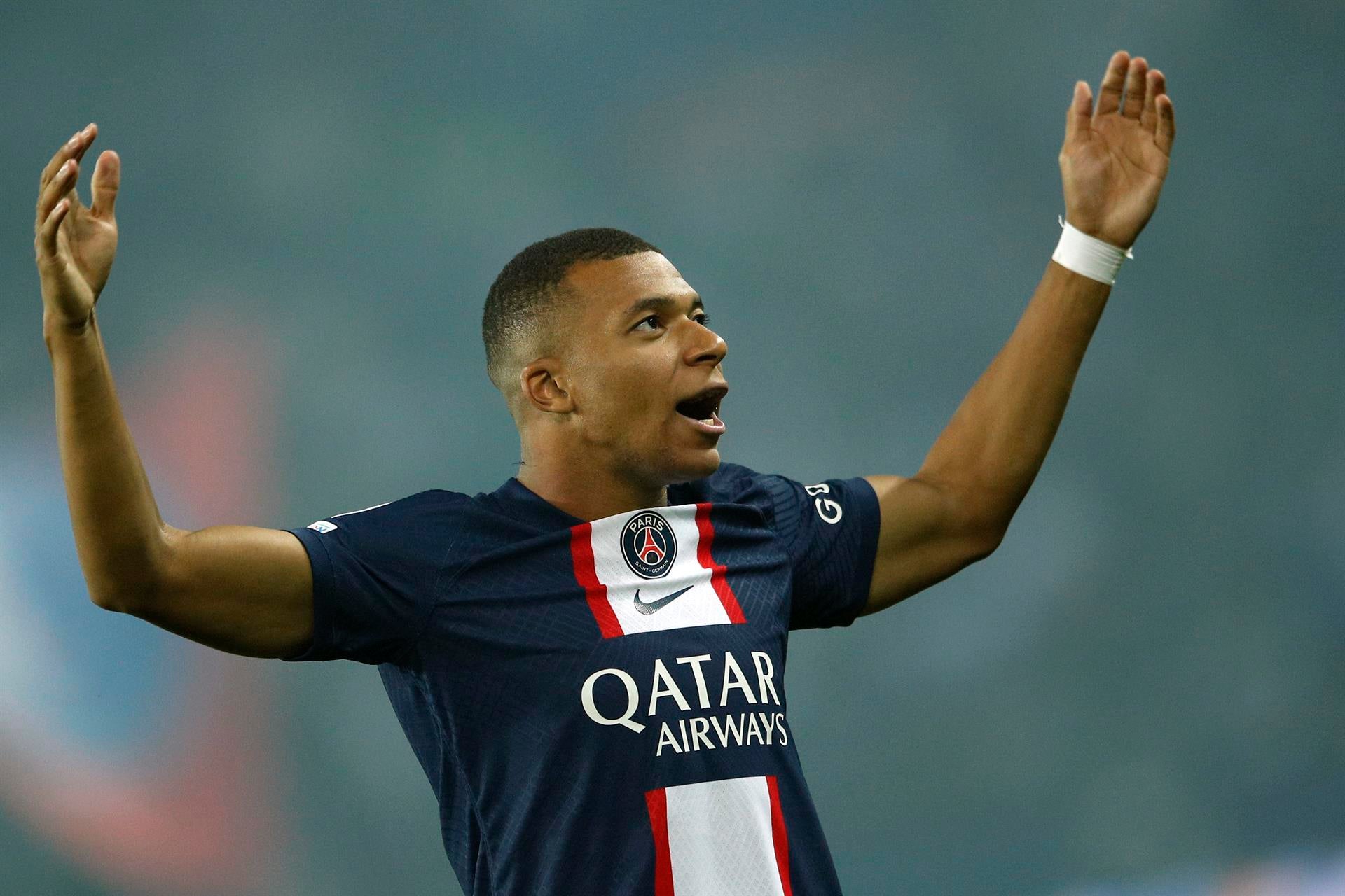 Salen a la luz las cifras del contrato de Mbappé con el PSG Salen a la luz las cifras del contrato de Mbappé con el PSG