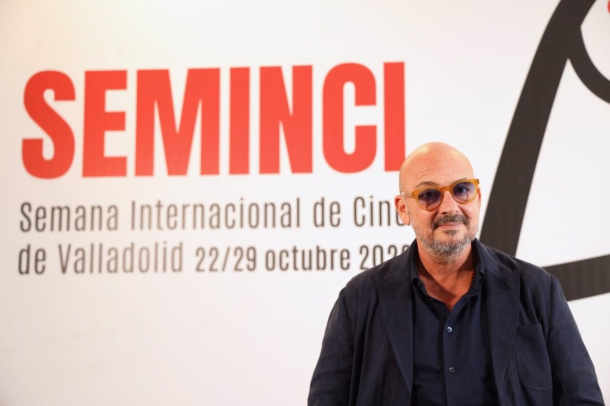Emanuele Crialese: "Mi biografía es la misma, son los demás los que necesitan definirme" Emanuele Crialese: "Mi biografía es la misma, son los demás los que necesitan definirme"