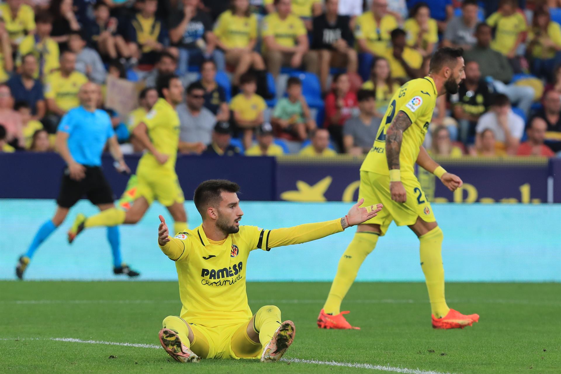 Un gol de Jackson en el último suspiro da la victoria al Villarreal ante el Almería Un gol de Jackson en el último suspiro da la victoria al Villarreal ante el Almería