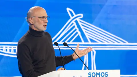 Manuel Cabezas: “Quiero un Ourense moderno y confortable" Manuel Cabezas: “Quiero un Ourense moderno y confortable"