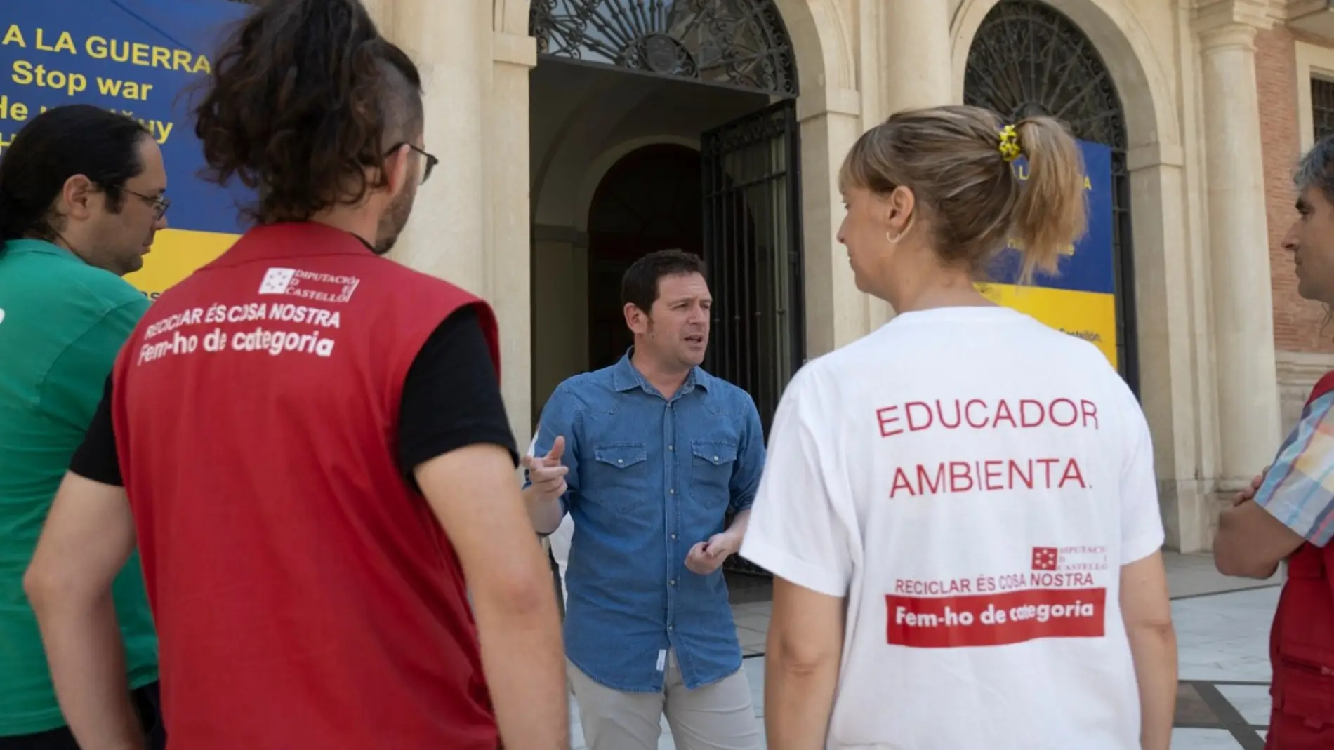 La Diputación prorroga el contrato del servicio de Educación Ambiental para la mejora de la gestión de los residuos domésticos La Diputación prorroga el contrato del servicio de Educación Ambiental para la mejora de la gestión de los residuos domésticos