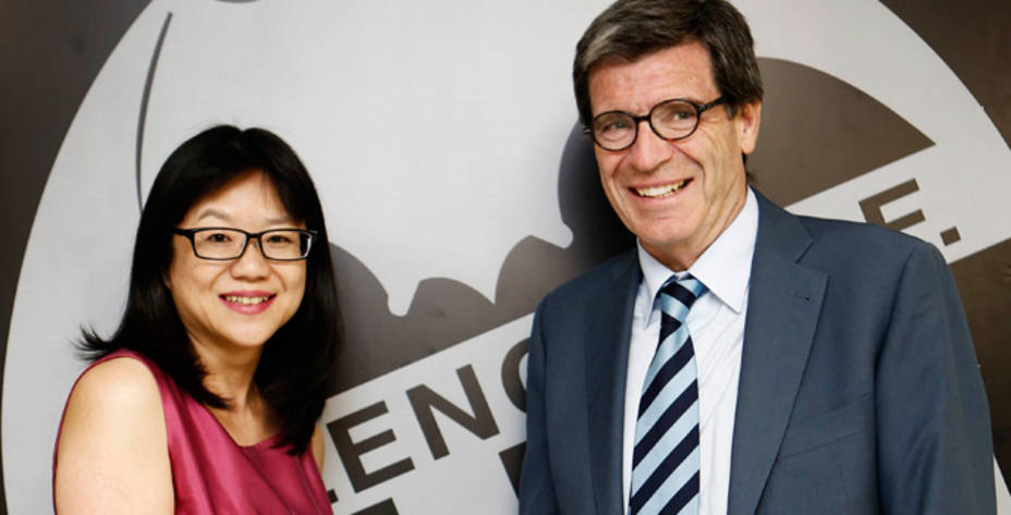 Se cumplen 8 años de la venta del Valencia a Mériton Se cumplen 8 años de la venta del Valencia a Mériton