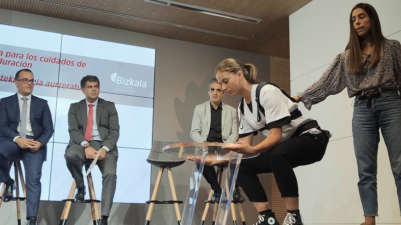 Un exoesqueleto para evitar lesiones Un exoesqueleto para evitar lesiones