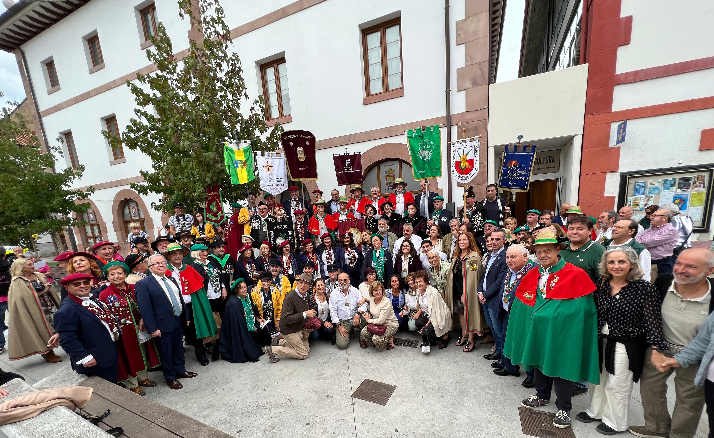 La Brújula de Cantabria 25/10/2022 La Brújula de Cantabria 25/10/2022