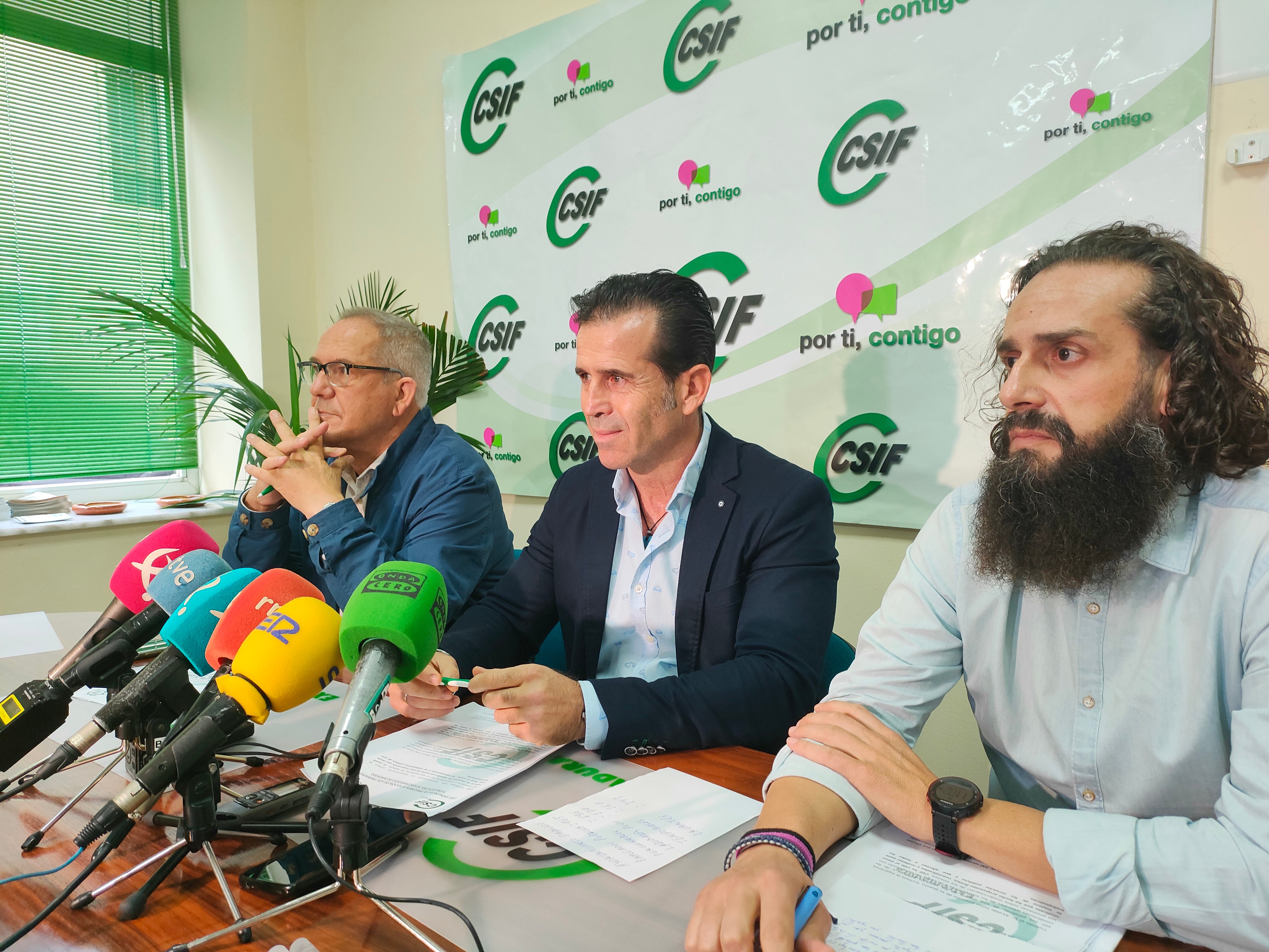 CSIF exige la celebración de la Mesa Sectorial de negociación en el Ayuntamiento de Badajoz y anuncia movilizaciones CSIF exige la celebración de la Mesa Sectorial de negociación en el Ayuntamiento de Badajoz y anuncia movilizaciones