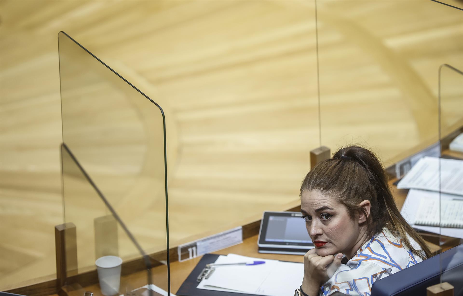 Mollà, cesada como consellera de Agricultura a propuesta de Mas y será sustituida por Isaura Navarro Mollà, cesada como consellera de Agricultura a propuesta de Mas y será sustituida por Isaura Navarro