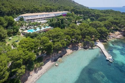 La propiedad del Hotel Formentor sostiene que todos los trabajos son legales y muestra "desconcierto" por la polémica La propiedad del Hotel Formentor sostiene que todos los trabajos son legales y muestra "desconcierto" por la polémica